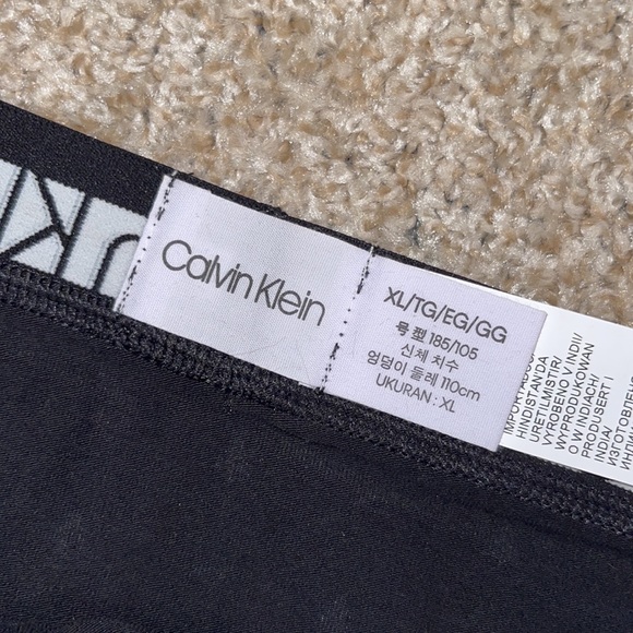 Calvin Klein Men’s Hip Brief Underwear🆕 - Picture 5 of 6